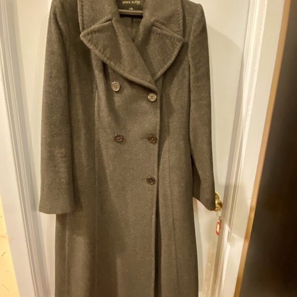 Anne Klein Angora Wool Double Breasted Coat - Picture 4 of 4